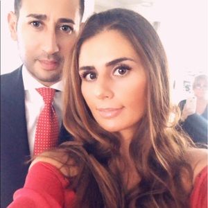 Meet your Posher, Leslie Posh Ambassador !!! 🌟